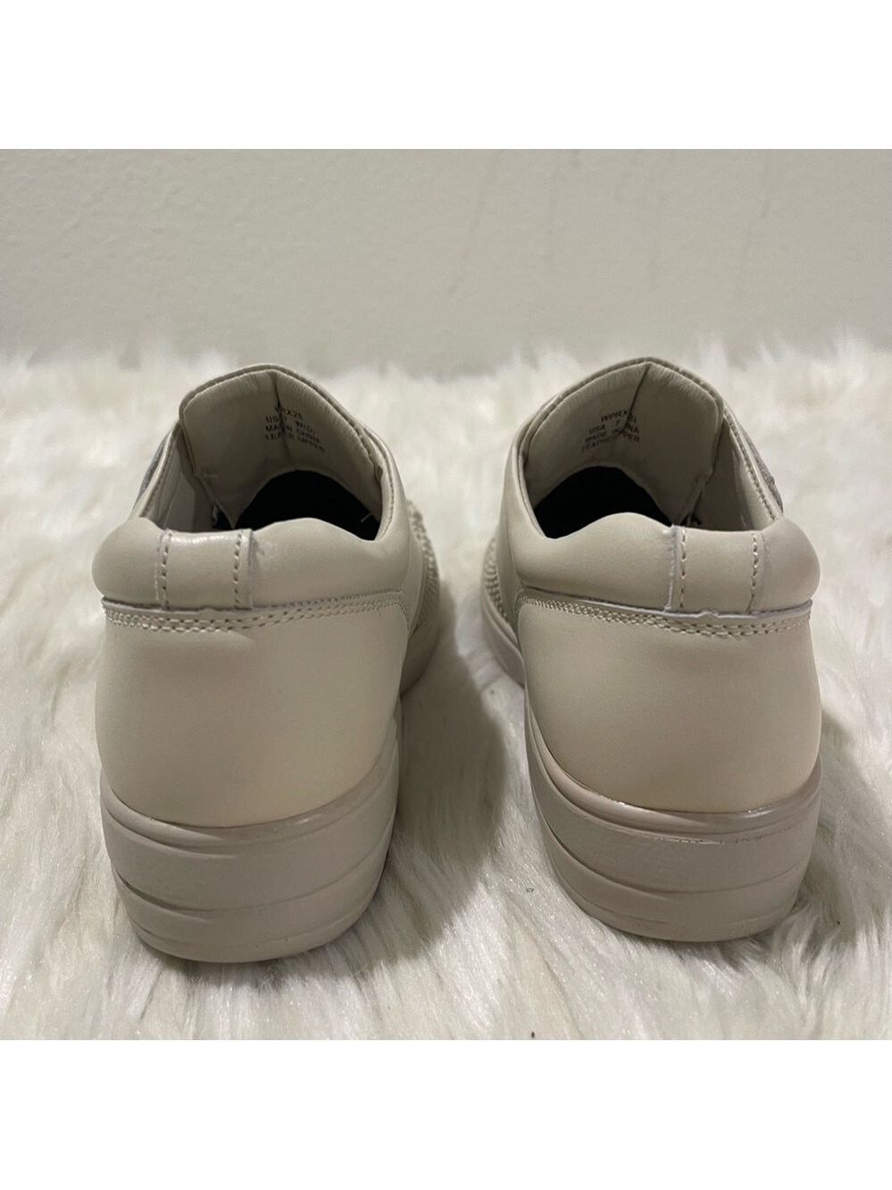 Women’s Propet Olivia Flats Tan Leather Orthopedic Wide Shoes 7 US! - Picture 8 of 9